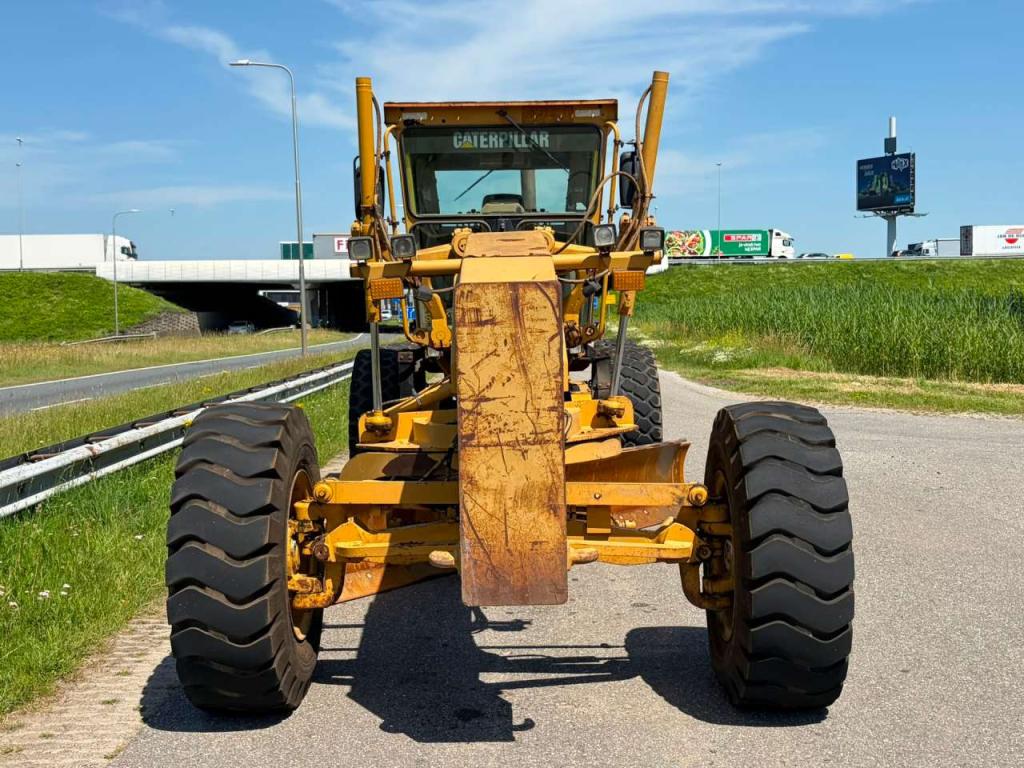 Caterpillar 140H Photo 8