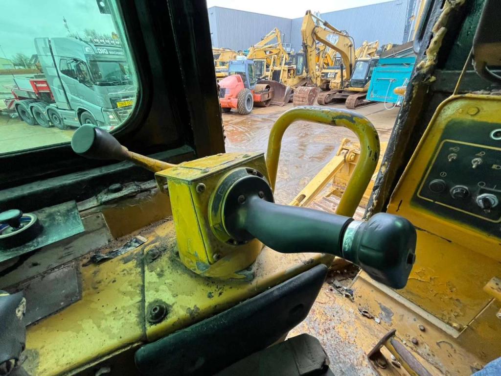 Caterpillar D8R - Single shank ripper Photo 18