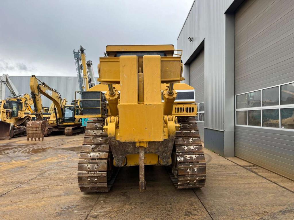 Caterpillar D8R - Single shank ripper Photo 4