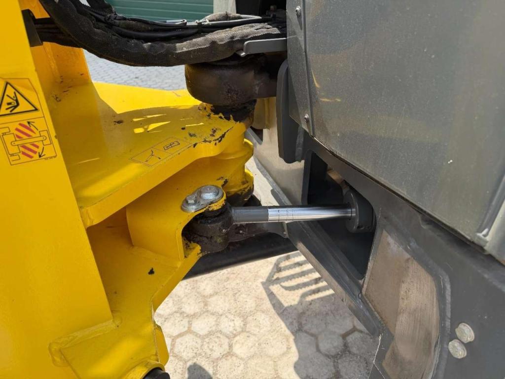 Wacker Neuson WL 54 LOW HOURS Photo 15