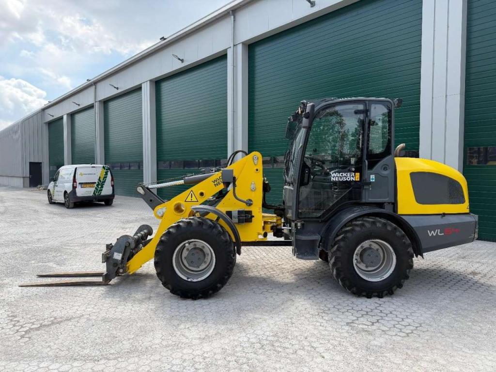 Wacker Neuson WL 54 LOW HOURS Photo 2