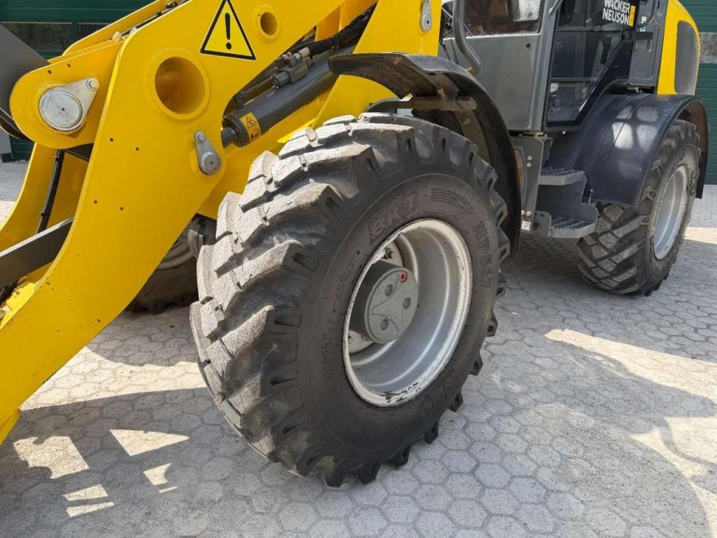 Wacker Neuson WL 54 LOW HOURS Photo 7