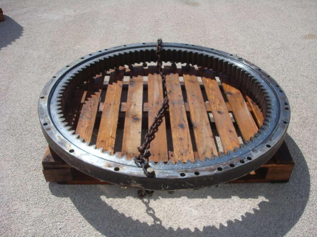 Slewing ring for Hitachi ZX 160 Photo 4
