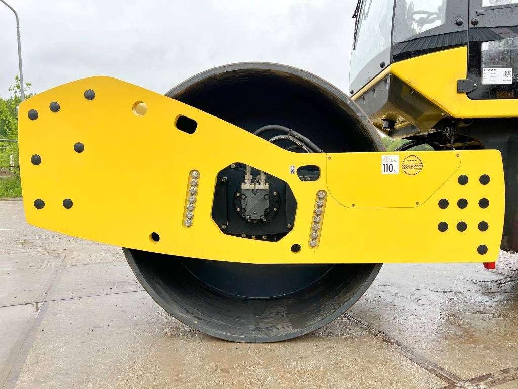 Bomag BW226-5CL - New / Unused Photo 9