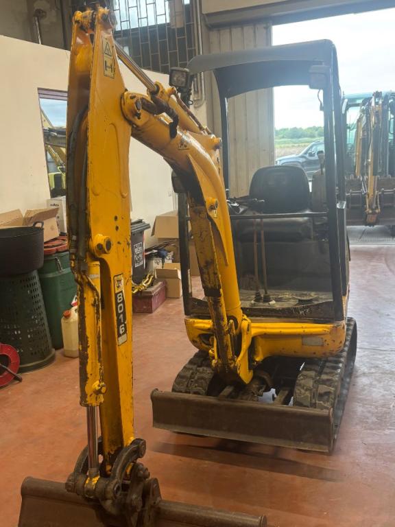 JCB 8016 Photo 1