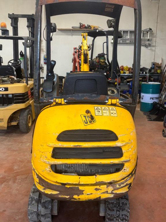 JCB 8016 Photo 4