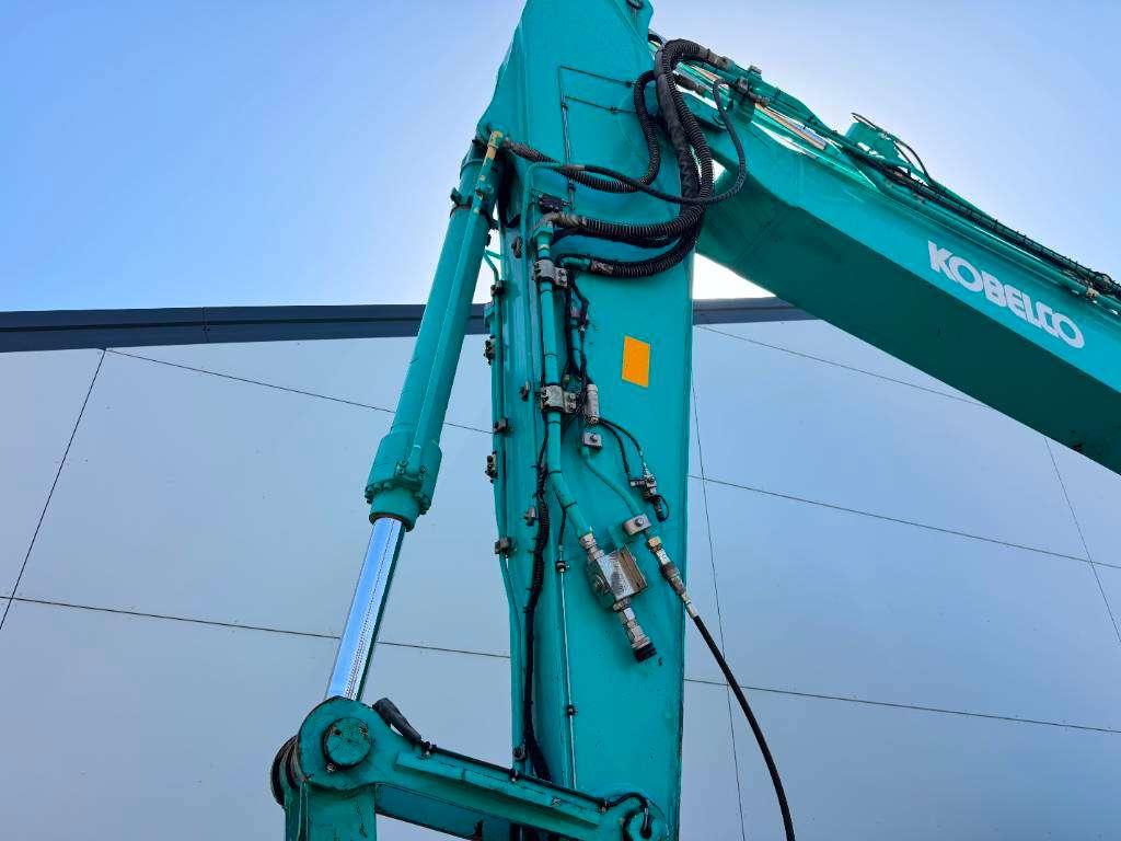 Kobelco SK230SRLC-5 - Tilting Bucket / Automatic Greasing Photo 17