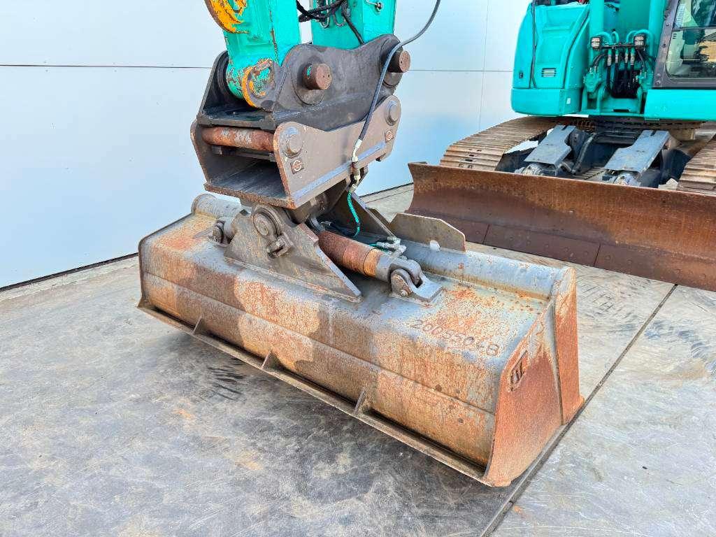 Kobelco SK230SRLC-5 - Tilting Bucket / Automatic Greasing Photo 20