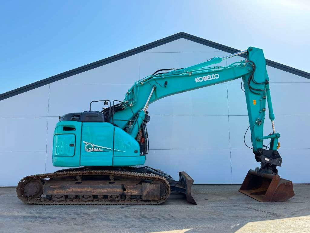 Kobelco SK230SRLC-5 - Tilting Bucket / Automatic Greasing Photo 6