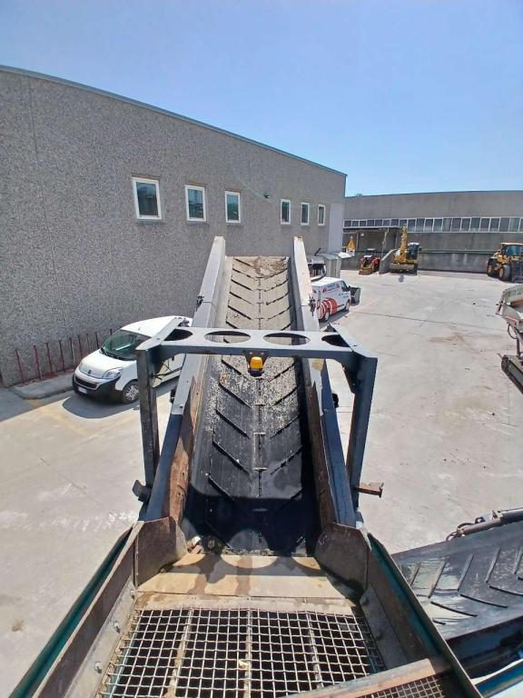 Powerscreen Warrior 1800 Photo 8