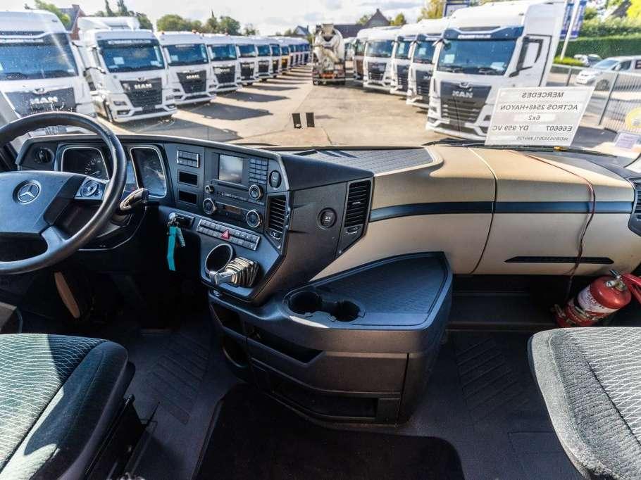 Mercedes-Benz ACTROS 2548 Photo 24