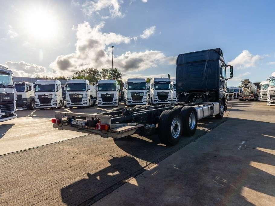 Mercedes-Benz ACTROS 2548 Photo 5
