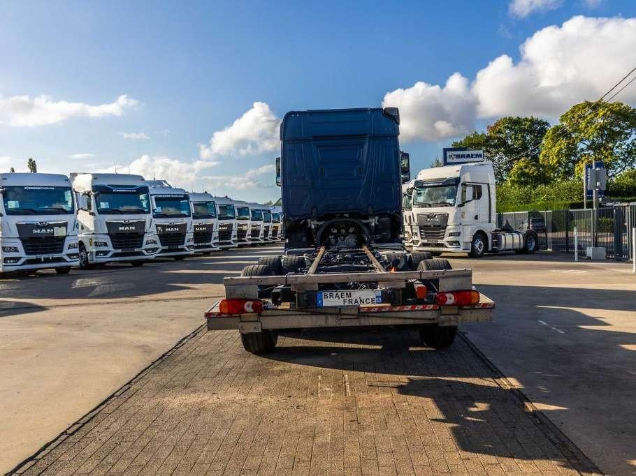 Mercedes-Benz ACTROS 2548 Photo 6
