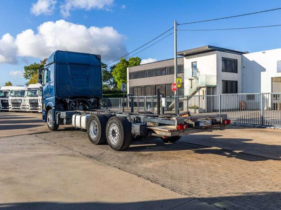 Mercedes-Benz ACTROS 2548 Photo 7
