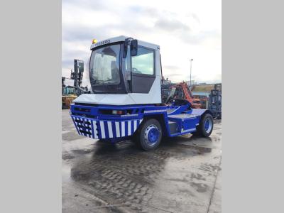 Terberg TT222 4x2 sold by Uni.Trucks Srl