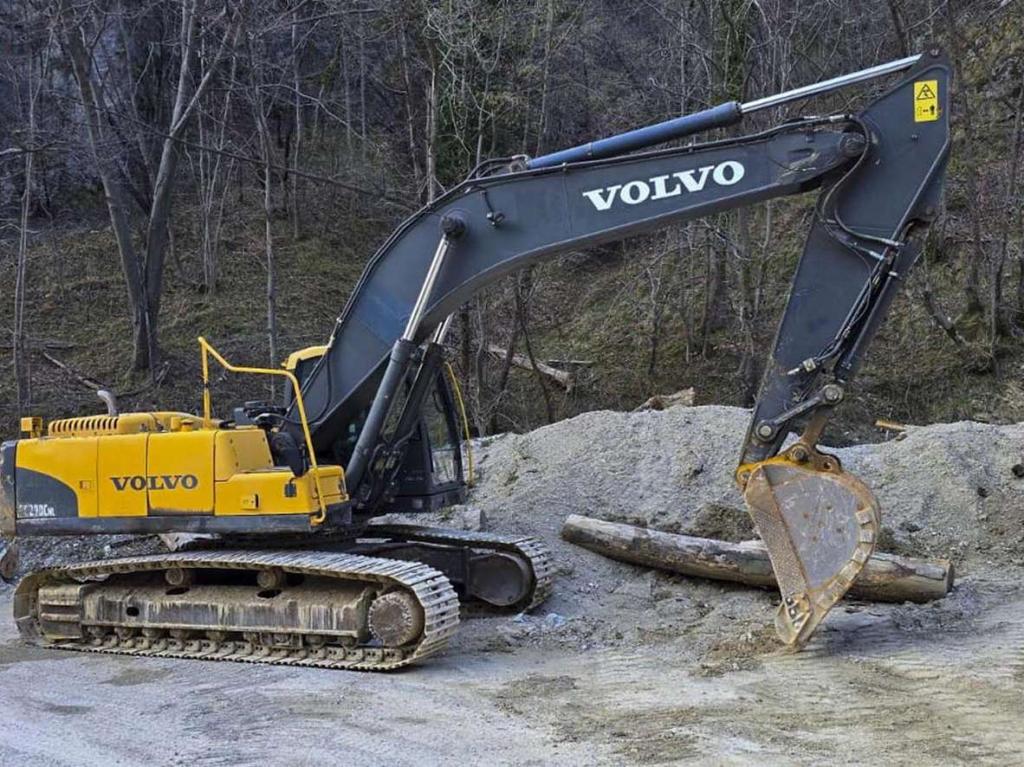 Volvo EC290CNL Photo 3