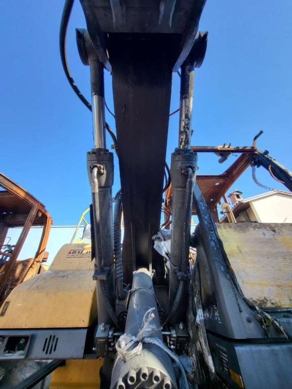 Volvo boom arm 14644963 for Volvo EW160D Photo 3