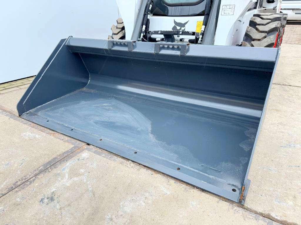 Bobcat S510 - New / Unused / Closed Cabine / AC Photo 11