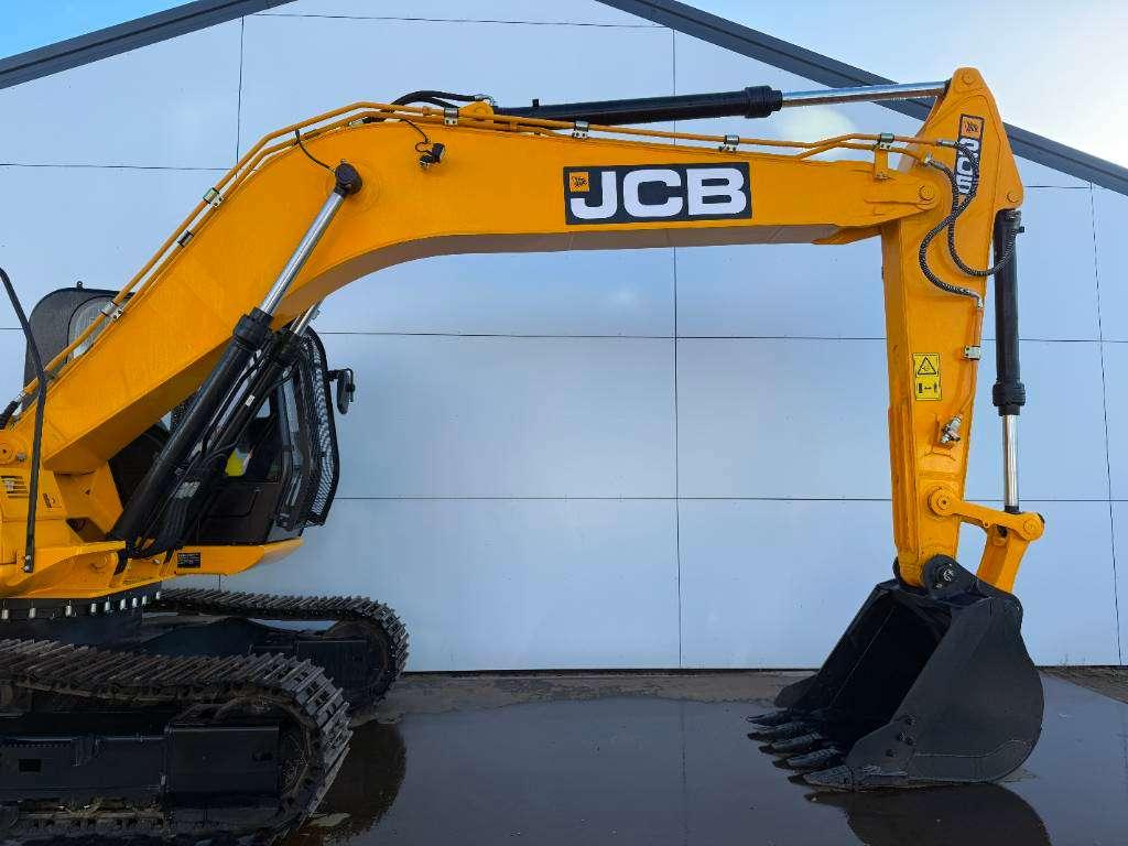 JCB 205 *2026 Model* - New / Unused / Hammer Lines Photo 13
