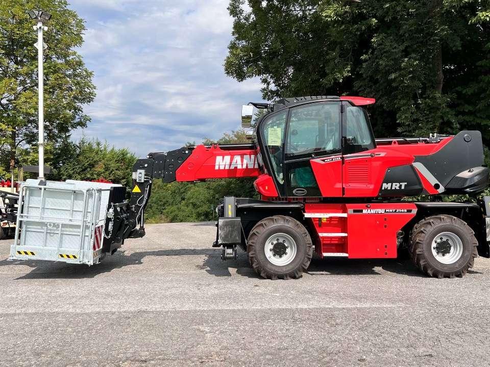 Manitou MRT 2145 Photo 2