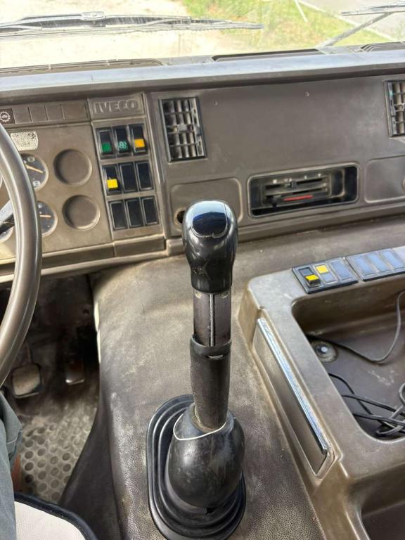 Iveco 330.30 POMPA CIFA 36 metri Photo 5