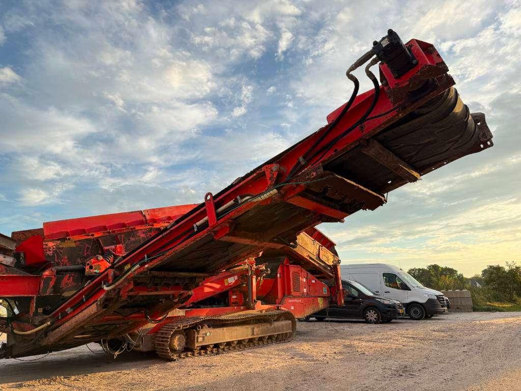 Terex Finlay 883T - 2 Side Conveyor / Auto Greasing Photo 21