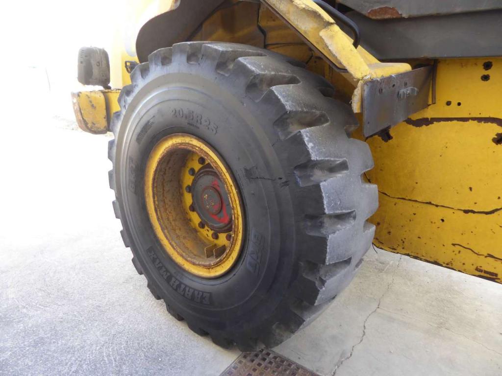 New Holland W130 Photo 13
