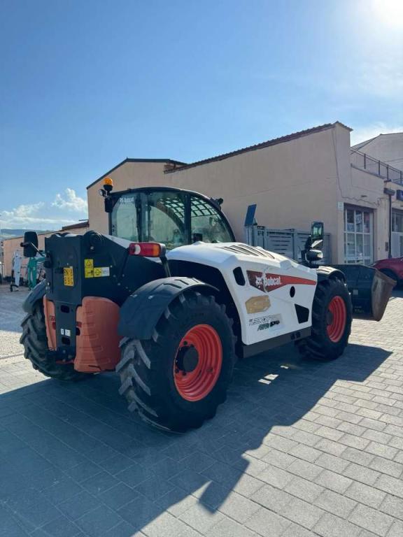 Bobcat TL38.70HF Photo 3