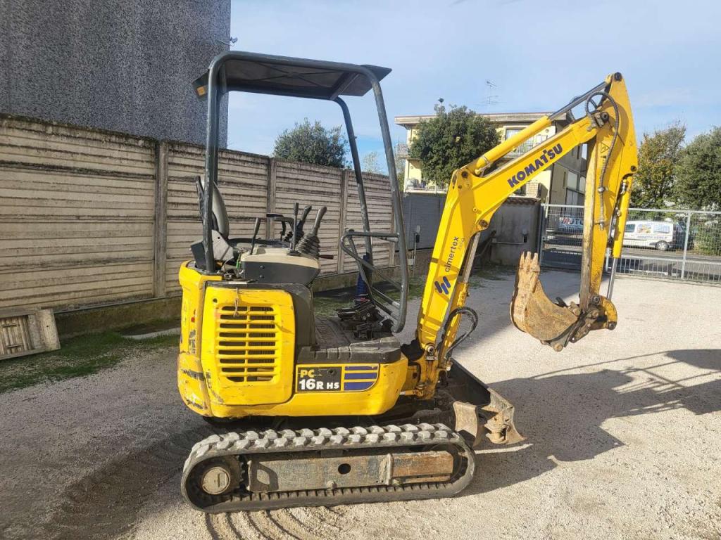 Komatsu PC16 R 3 HS Photo 1