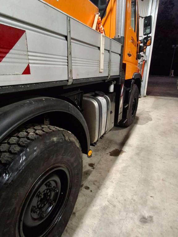 Unimog U300 Photo 6