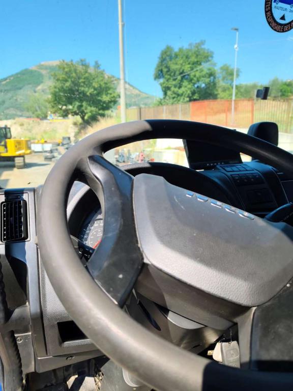 Iveco EUROCARGO CUBE 120-220 Photo 5