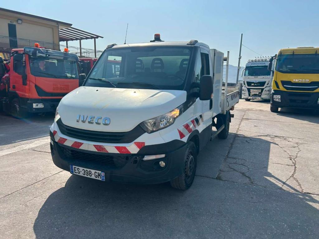 Iveco DAILY 35-120 Photo 28