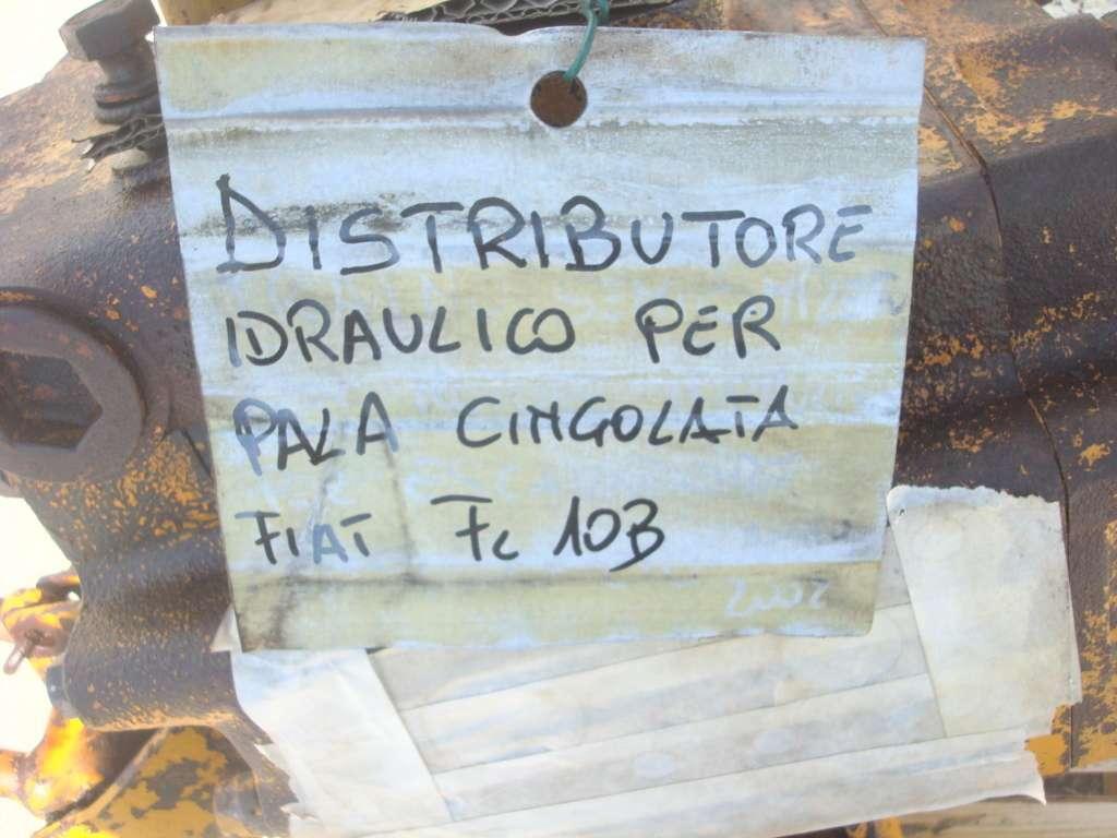Hydraulic distributor for Fiat Allis FL10B Photo 3