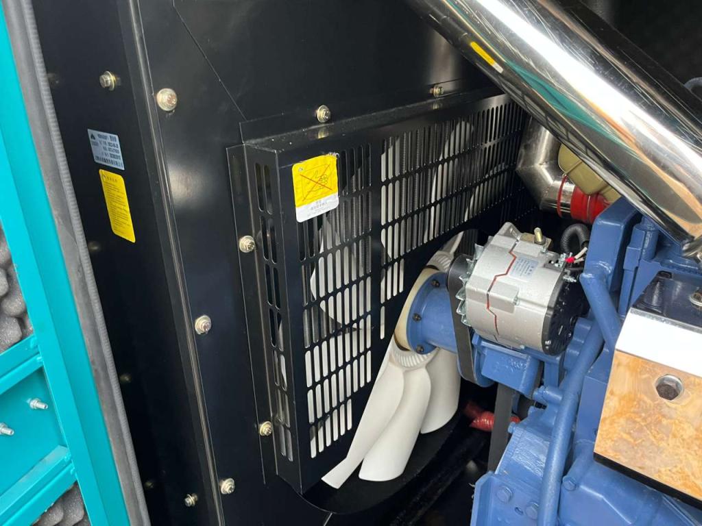 Giga Power 375 kVA LT-W300GF silent generator set Photo 6