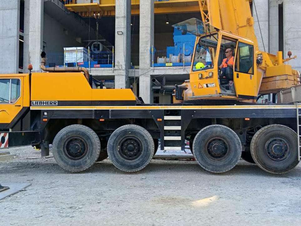 Liebherr LTM 1080-1 Photo 3