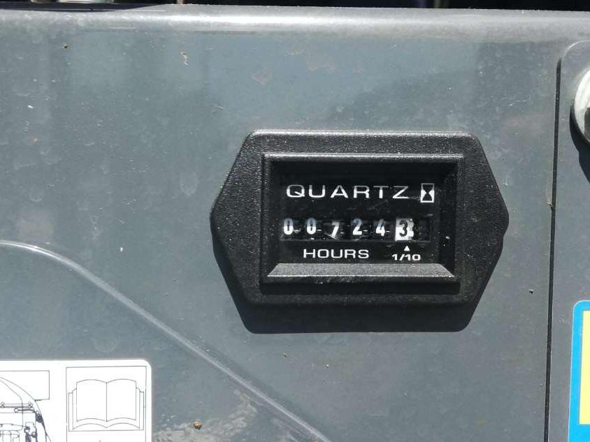 Kobelco SK45SRX-6E Photo 11