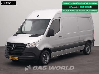Mercedes-Benz Sprinter 215 CDI Automaat 150pk L2H2 MBUX Camera Airco Parkeersensoren CarPlay Euro6 L2 Airco sold by BAS World B.V.