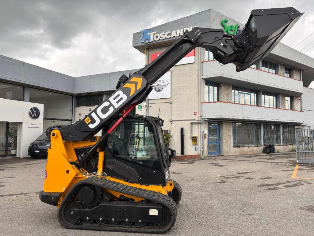 JCB Teleskid 3TS-8T Photo 2