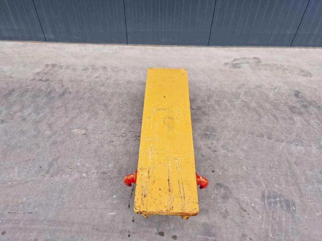 Counterweight for Caterpillar 14H / 14M / 14G / 16M Photo 3