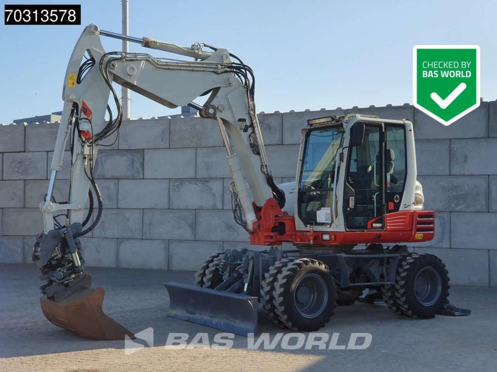 Takeuchi TB295 W Photo 1