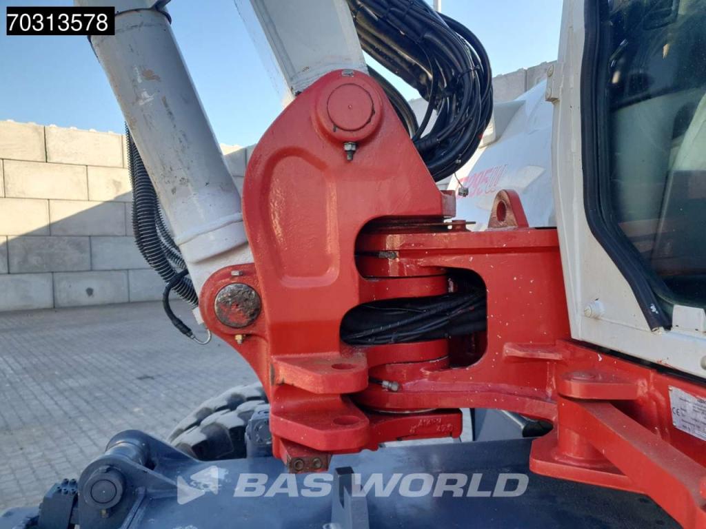 Takeuchi TB295 W Photo 30