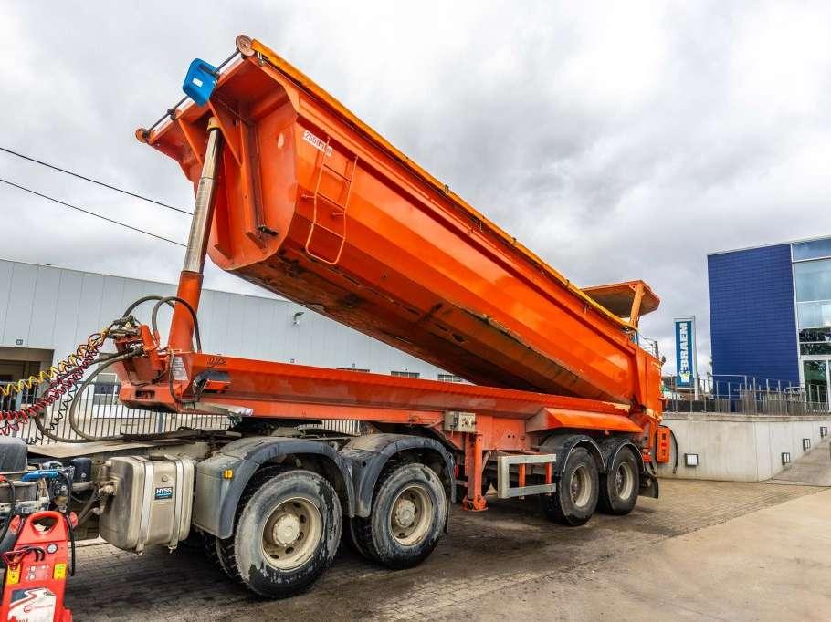 Galtrailer B2 - HYDR. DEUR Photo 1