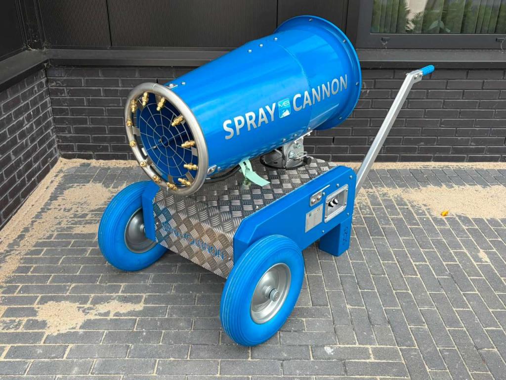 MB Spraycannon 25 Photo 1
