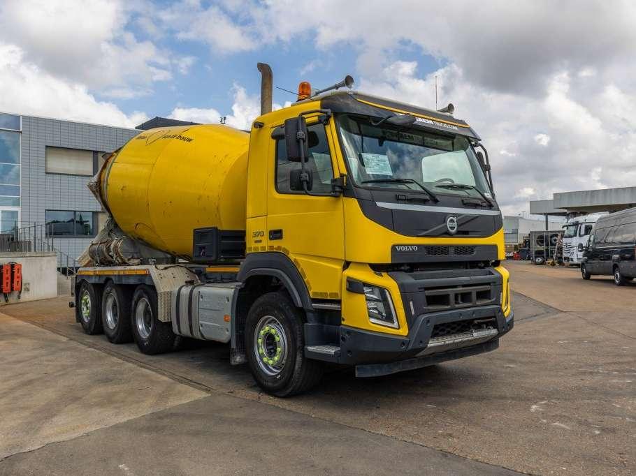 Volvo FM 370 - LIEBHERR 10m3 Photo 7