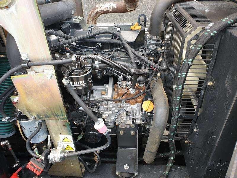 Doosan 7 / 51 Photo 6
