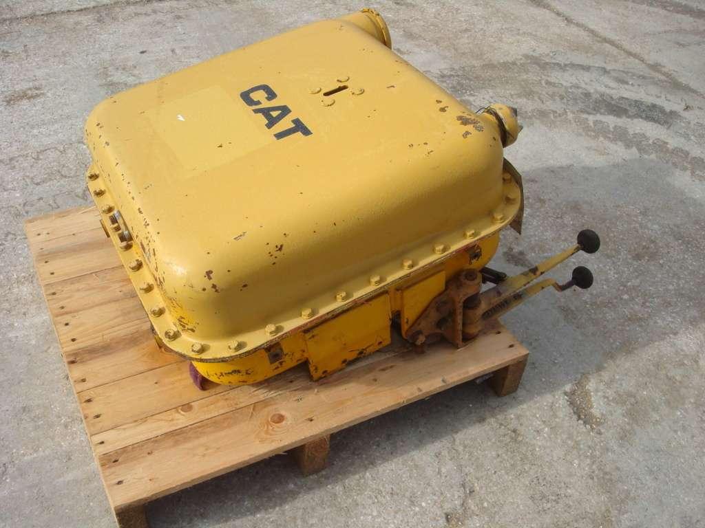 Oil tank for Caterpillar 951C Photo 2