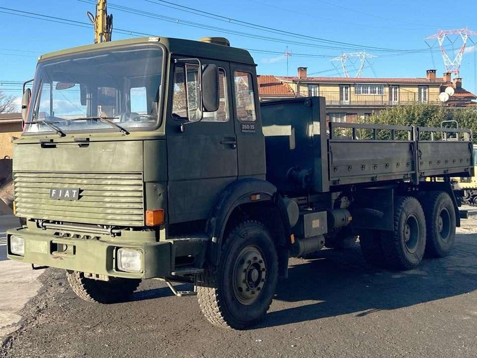 Iveco 260-35 6x4 Photo 1