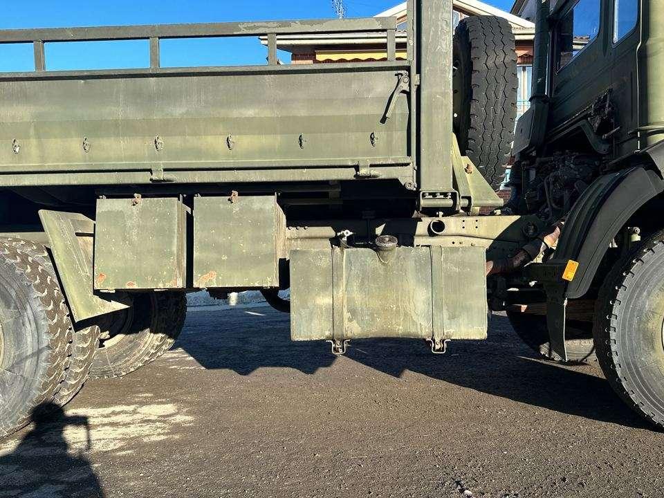 Iveco 260-35 6x4 Photo 7