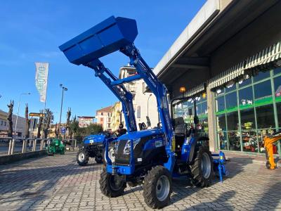 Solis S26 DT con CARICATORE ANTERIORE SFILABILE & BENNA MOTORE MITSUBISHI DOPPIA TRAZIONE 4WD sold by Giordano Srl
