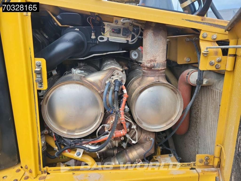 Caterpillar D6 T LGP Photo 22